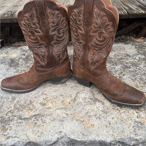 Ariat Brown Heeled Boots with Embroidered Design